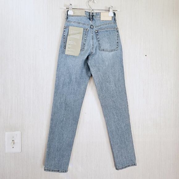 Everlane The Curvy Cheeky Straight Jean Reg length Sky Blue -size 23- NWT - Picture 3 of 8